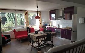 Apartamento T28 Edif Europa y parking gratuito